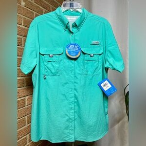 Columbia PFG Bahama II Short Sleeve Shirt in the color Gulf Stream - large